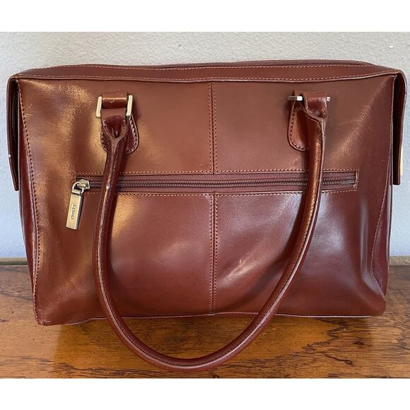 Hobo International Handbags - HOBO International VTG Purse Red Brown Polished Leather Bag Zip Two Handles